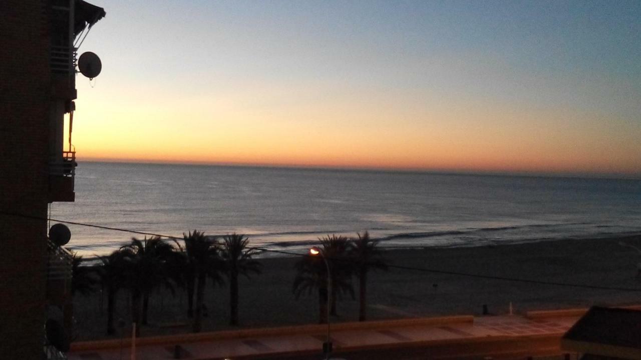 Apartmán Playa El Campello & Parking Wifi Exteriér fotografie